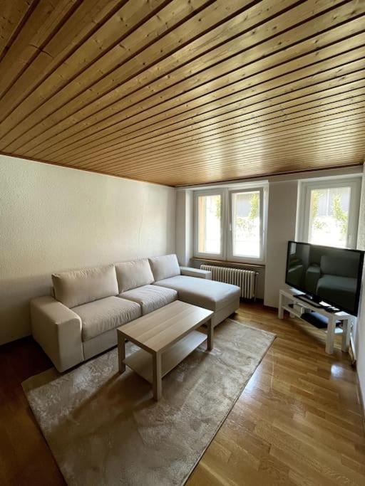 Appartement Avec Love Room Пайерн Екстериор снимка